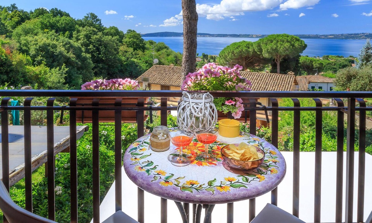 Possesso Apartment | The Pearl of Trevignano.