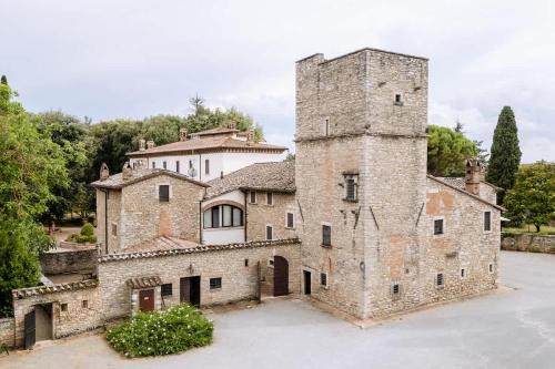 San Mariano House | The Secret Garden - Pool, Garden and Parking