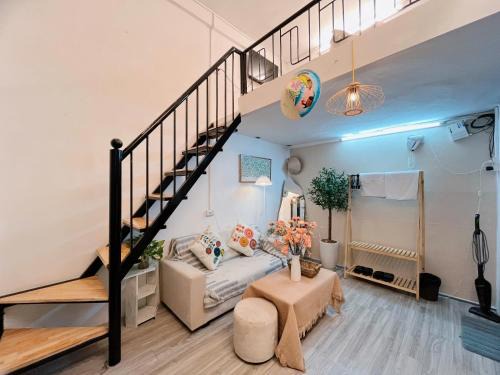 Trang Tien Apartment | The Shilla Homestay Old Quarter