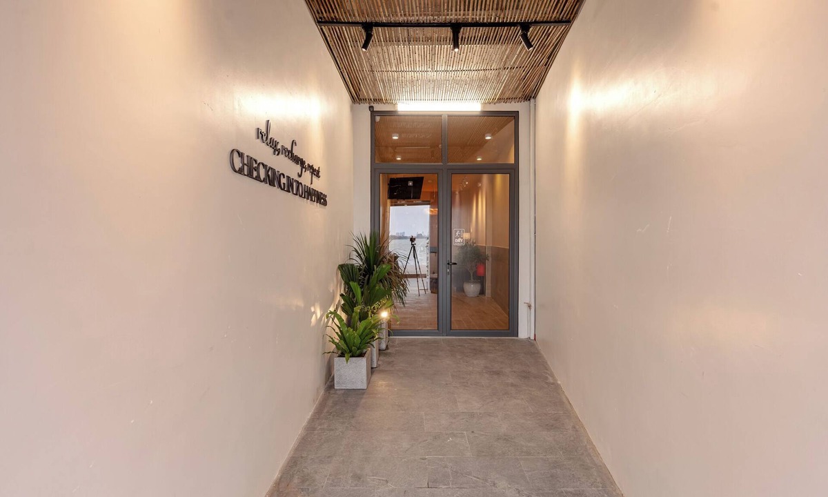 Thuy Khue Apartment | The Urban Tranquil - Westlake