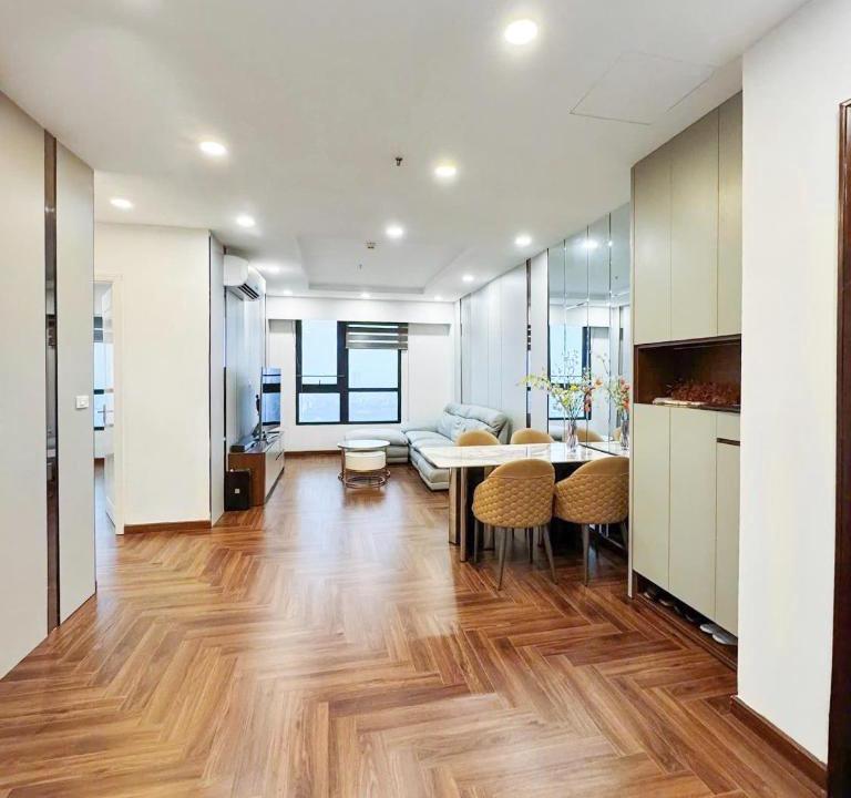 Hoang Mai Apartment | Three Bedroom Apartment Times City