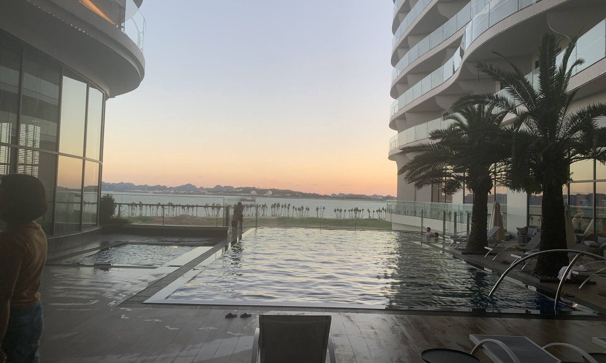 Bai Chay Apartment | Three Bedroom Duplex Apartement