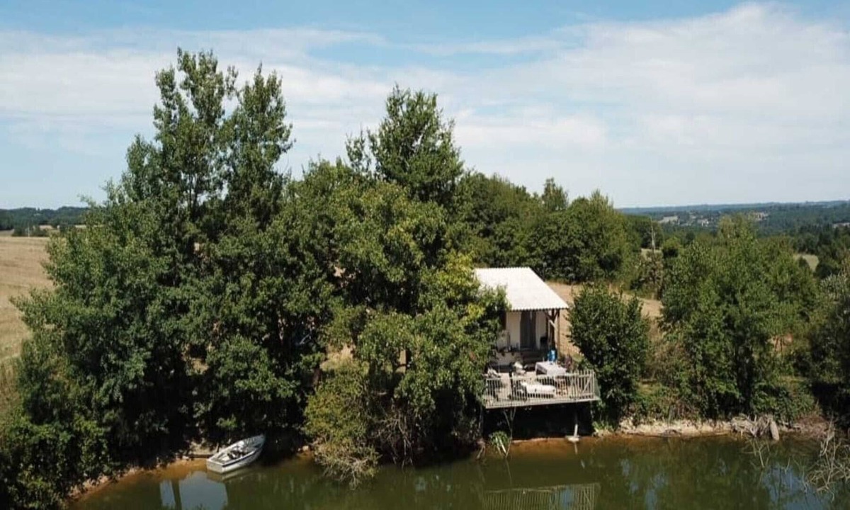 Champsac House | Tinyhouse on Bramefort Pond with Private Terrace and Nature Views