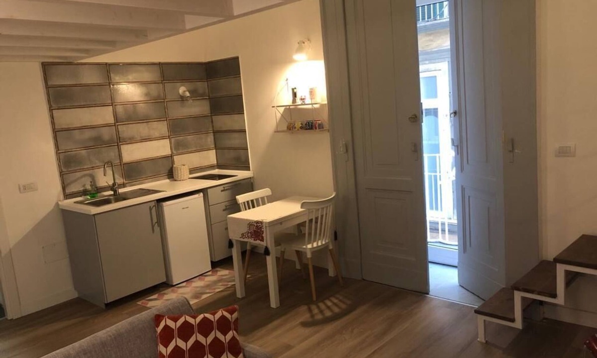 Quartieri Spagnoli Apartment | Toledo's House 289
