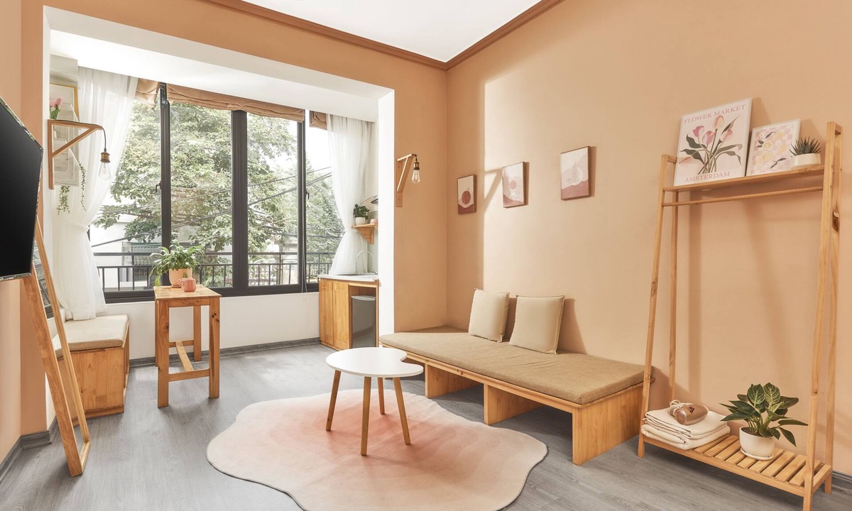 Hai Ba Trung House | Traditional central House/City view/Big window/Washing/5 Mins walking to lake