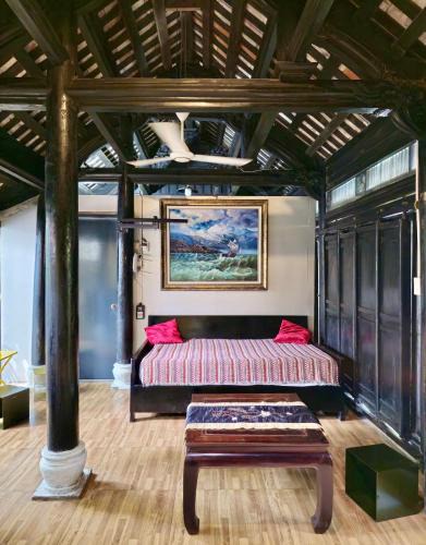 Hai Phong Ski Chalet | Traditional Vietnamese Home
