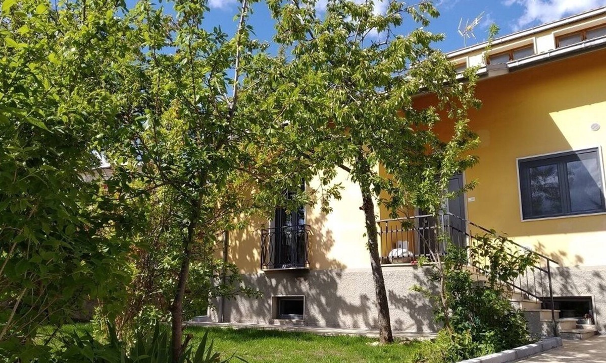 Barisciano Bed & Breakfast | Triple Room with Private Bathroom