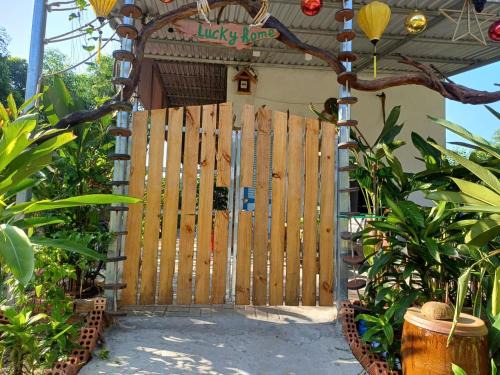 Ganh Dau Ski Chalet | Tropical Chalet Lucky Home