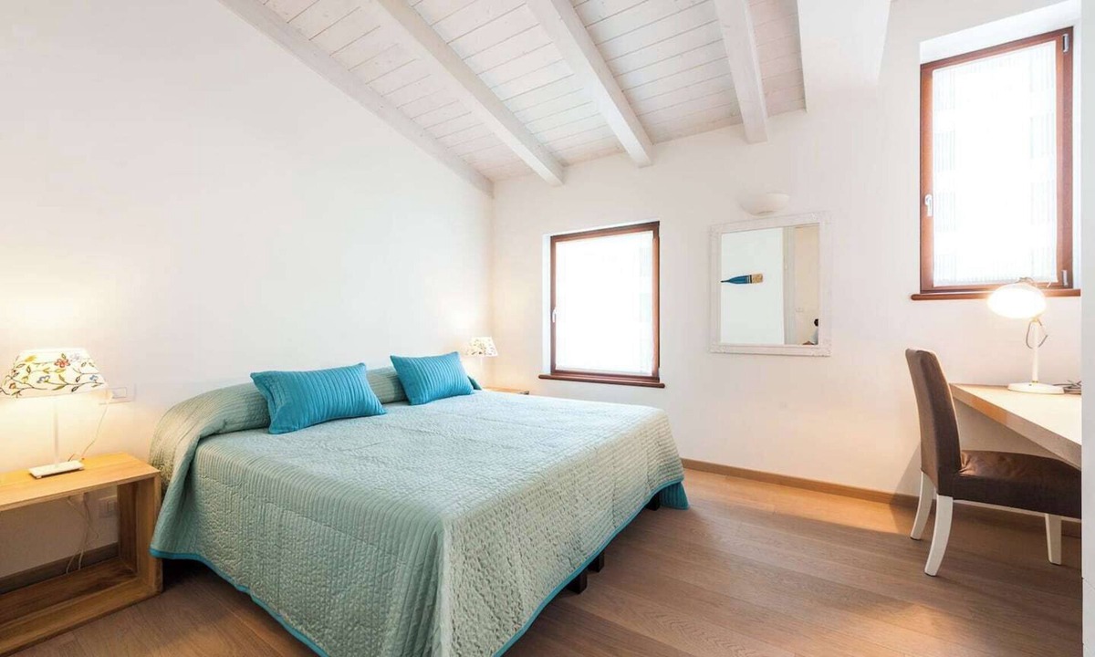 Malcesine Apartment | Vacation Apartment “Vecchio Frantoio” with Lake View, Mountain View & Terrace
