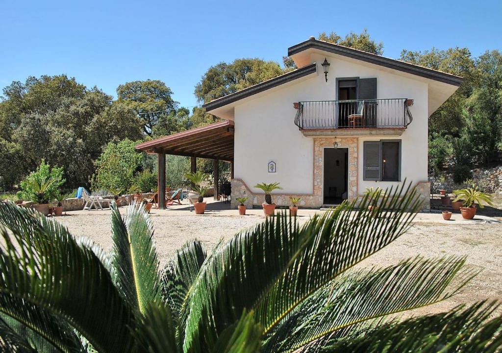 Itri Villa | Villa Cycas by Interhome