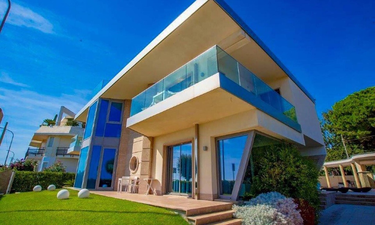 Terracina Apartment | Villa Fortunata - Big Apartment, Terracina, Italy