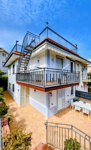 Ogliastro Marina House | Villa La Gemma