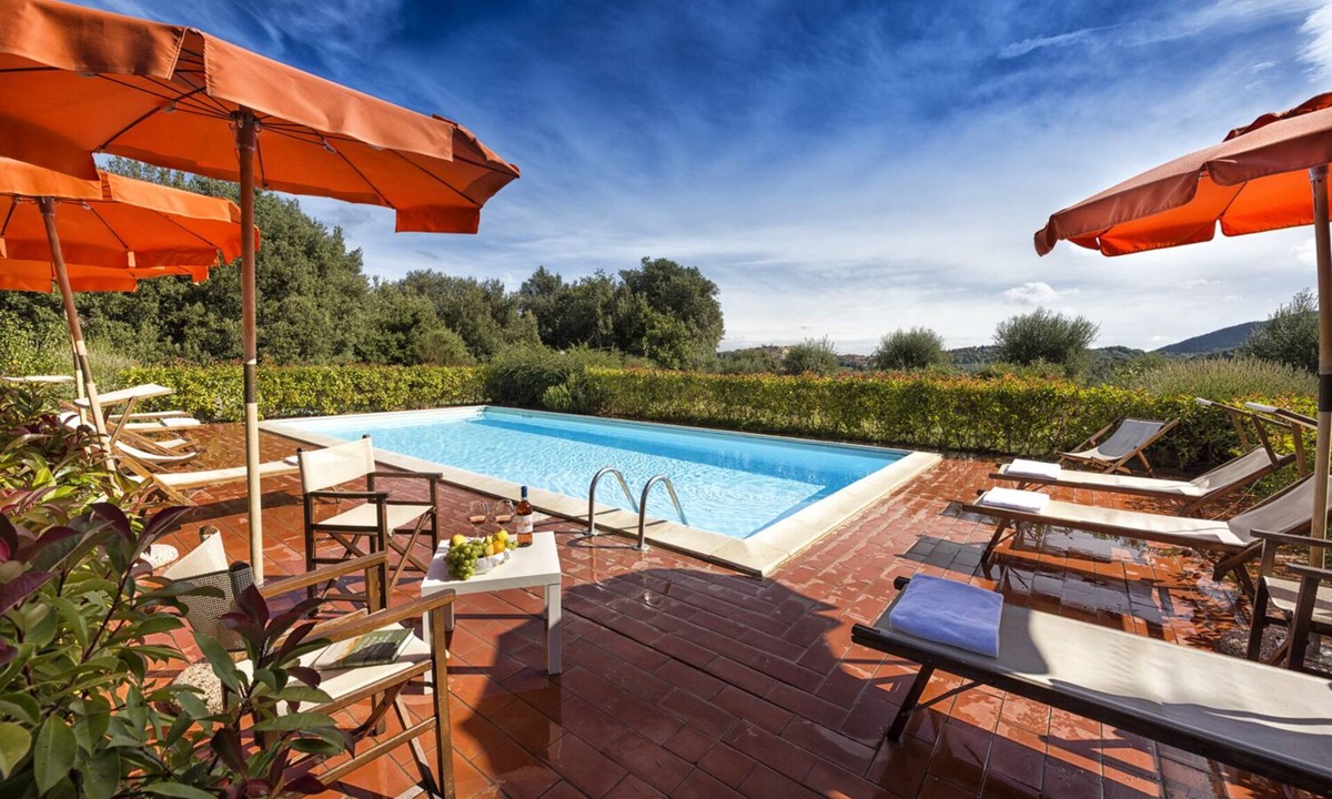 Trequanda Villa | Villa overlooking the vineyards