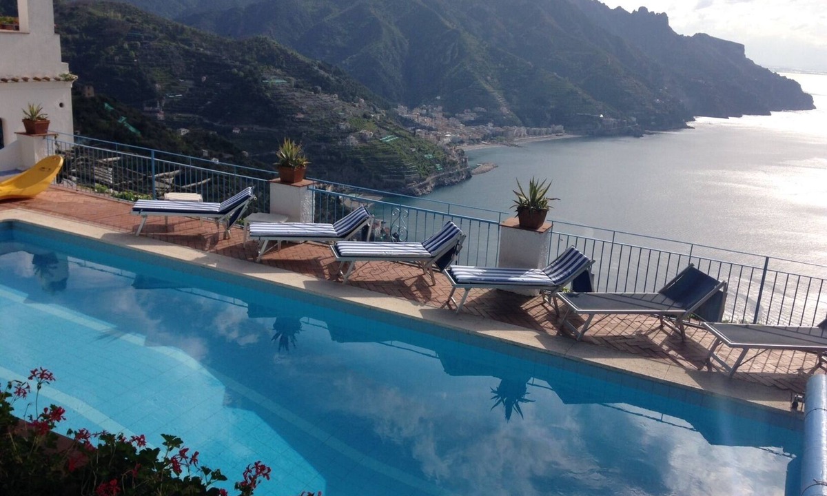 Ravello Villa | VILLA Porta Donica Ravello great views swimming pool gardens and garage