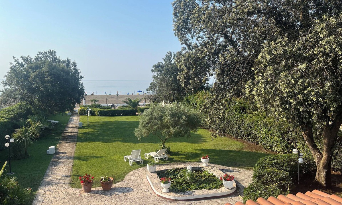Latina Lido Villa | Villa Sofia: Moorish-Style Villa with Private Beach Access & 2000sqm Garden
