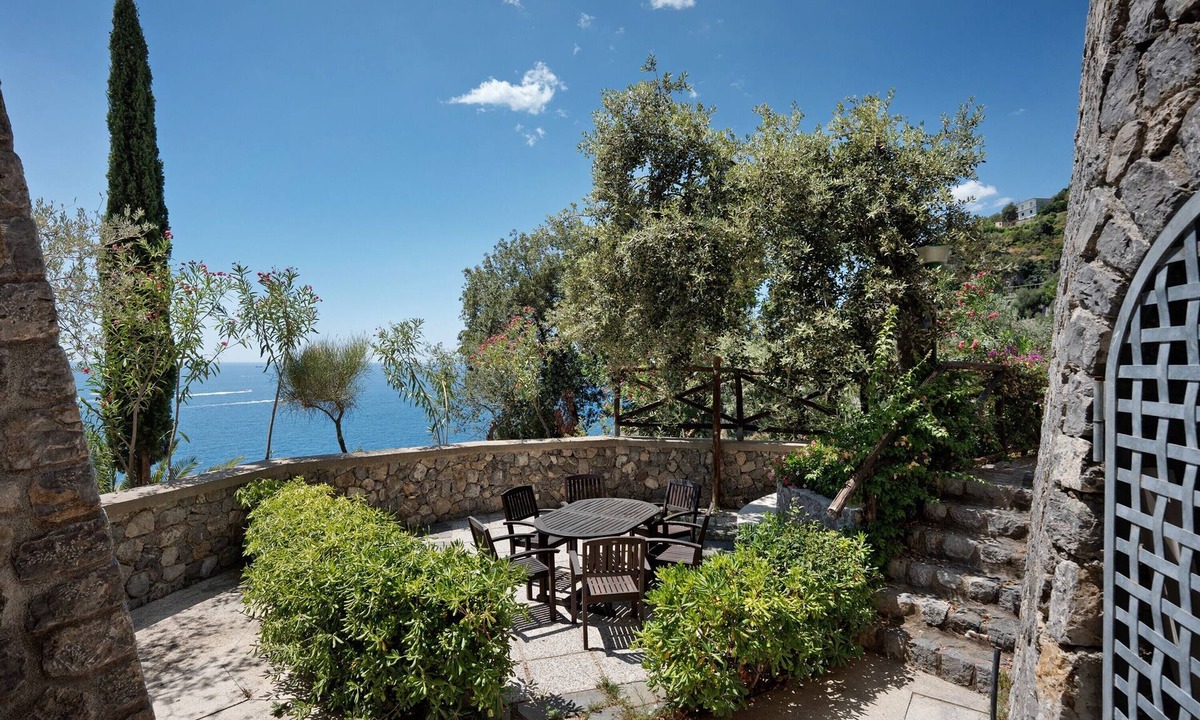 Conca dei Marini Villa | Villa 'Suite Tramonto In Dependance' with Sea View, Wi-Fi and Air Conditioning