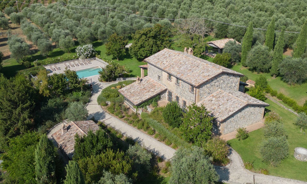 Porano Villa | Villa The Grapes and the Stars in Orvieto
