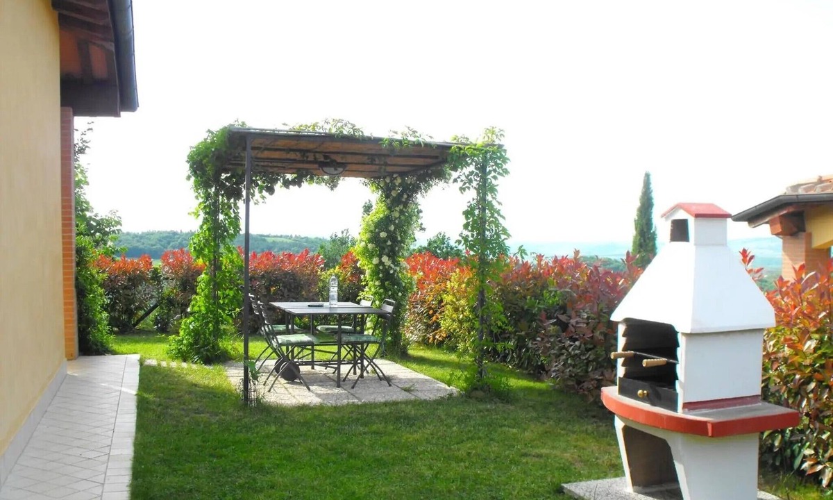 Contignano Apartment | Villetta Pia overlooking Val d'Orcia