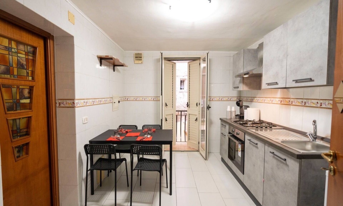 Rione Sanita Apartment | Vrbo Property