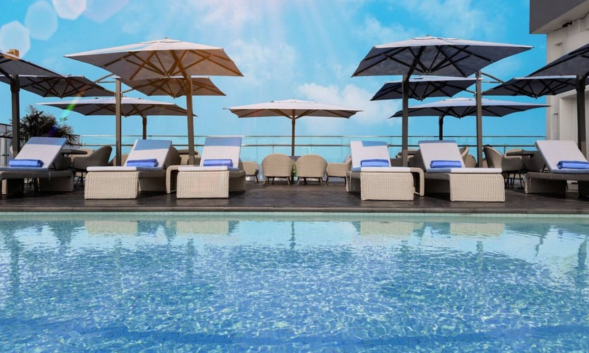 Hai Phong Hotel | Wink Hai Phong Centre, Unscripted by Hyatt - 24 Hours stay