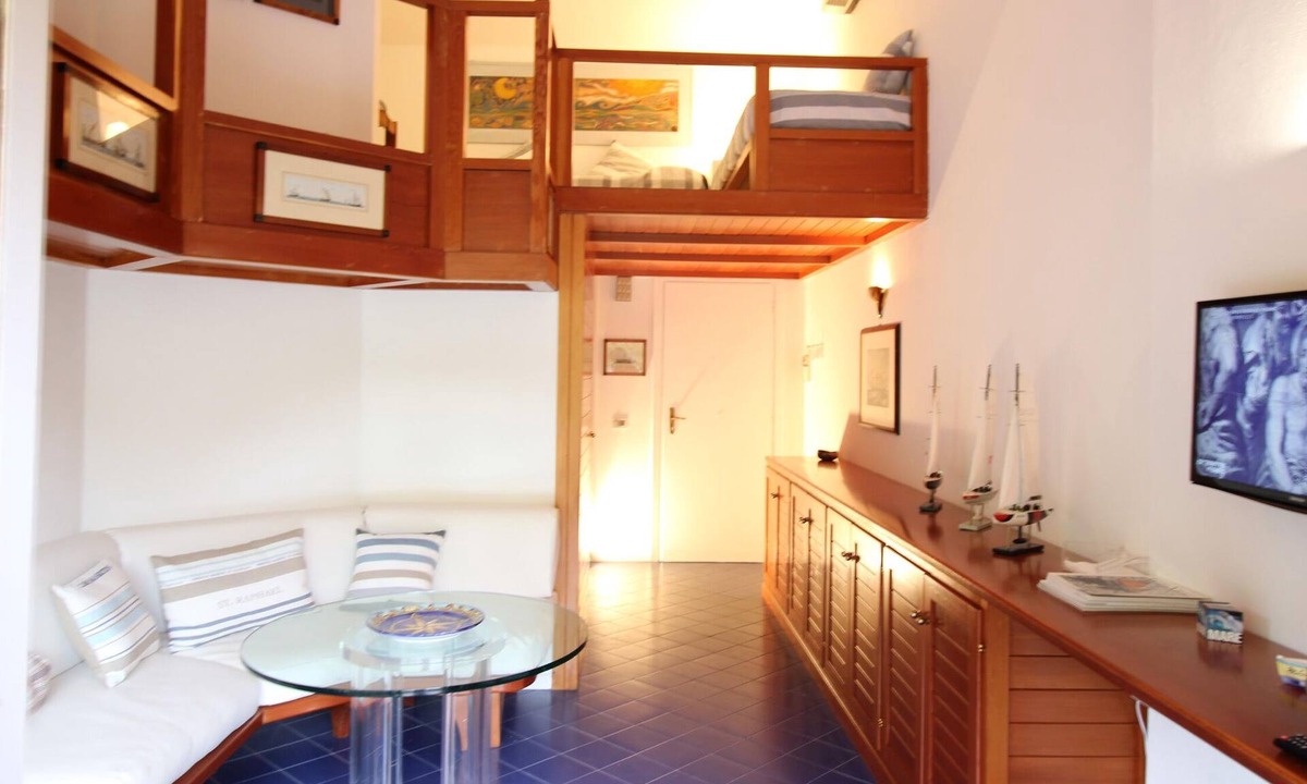 Porto Ercole Apartment | Yacht House - Finished apartment in Porto Ercole with terrace and 3 bedrooms