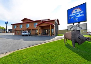 2-Star Hotel ∙ Americas Best Value Inn Wall