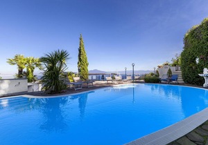 210 m² Villa ∙ 5 bedrooms ∙ 12 guests