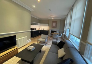 Chic 1BD City Stay in the Heart of London