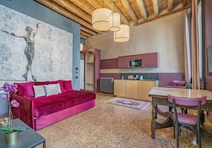 Corte Rubbi 7 Deluxe Apartment