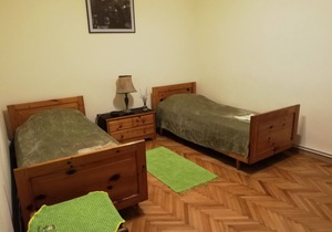 Free WiFi- Airport shuttle- Family rooms- Non-smoking rooms- 24-hour front desk
