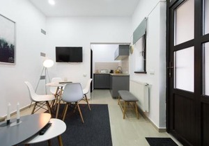 Gorgeous Brasov Flat with Patio and Mountain Views