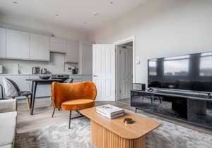 Newly Built Fulham 1BR nr Parsons Green Tube, by Blueground