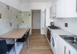 Quiet apartment near the beach