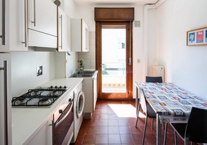 Quiet apartment near the beach