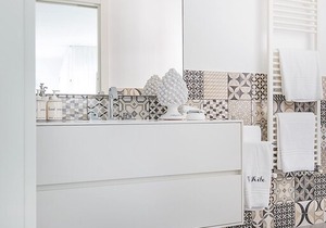 White Apartments - 1 ...