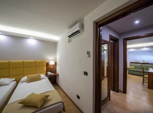 Hotel Naples | Fuorigrotta