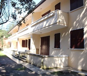 Holiday Rosolina Persons Bedrooms 