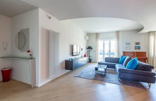 Rione Alto Apartment | 110 m² Apartment ∙ 2 bedrooms ∙ 6 guests
