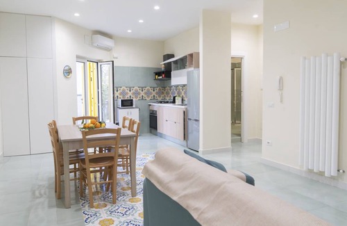 Sorrento Historic Centre Apartment | 120 m² Apartment ∙ 2 bedrooms ∙ 5 guests