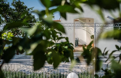 Seiano Villa | 150 m² Villa ∙ 4 bedrooms ∙ 12 guests