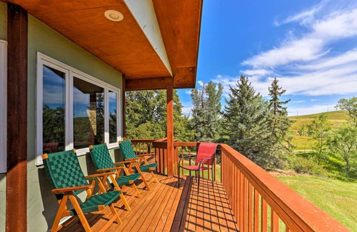Rapid City House | 157 m² House ∙ 4 bedrooms ∙ 8 guests