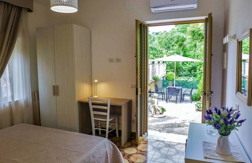 Sant'Agata sui Due Golfi Other | 30 m² Accommodation ∙ 1 bedroom ∙ 2 guests