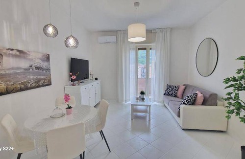 Fuorigrotta Apartment | 55 m² Apartment ∙ 4 guests