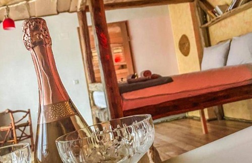 Poieni Bed & Breakfast | 70 m² Bed and breakfast ∙ 3 bedrooms ∙ 6 guests