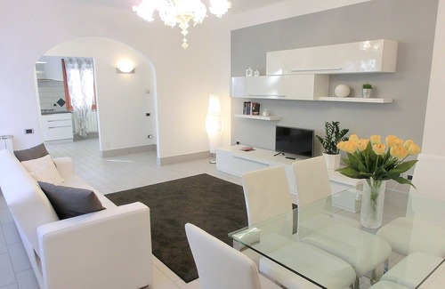 Castello Apartment | adjacent to the Biennale, a short distance from St. Marco, characteristic area