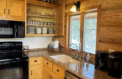 Lead Cabin | Black Hills Terry Peak Pine Cone Lodge- 5 Bedrooms