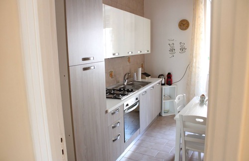 Naples House | Cozy Holiday Home a stone's throw from Naples International Airport