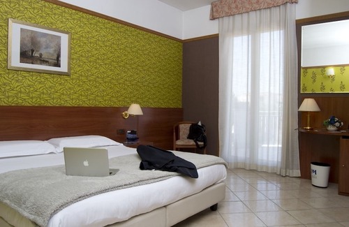 Volla Hotel | Hotel Leonessa