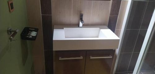 Saint-Marceau Bed & Breakfast | L'étape Marceline - Chambre D'hôtes