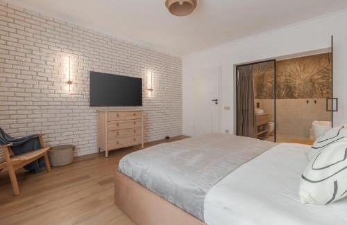 Oradea House | Maison Jardin